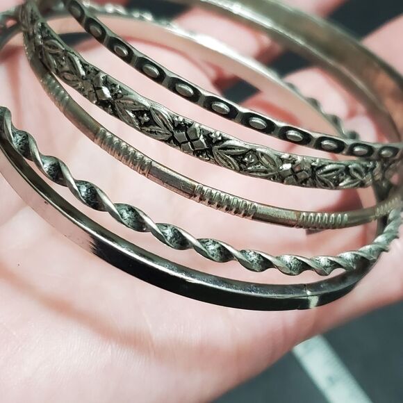 Silver tone bangle bracelet bundle - Picture 8 of 8